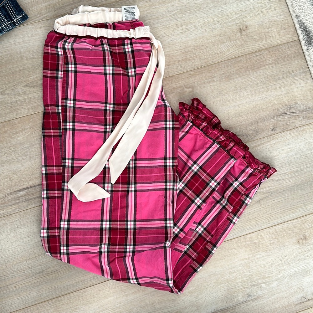 Pink pajama pants size xs